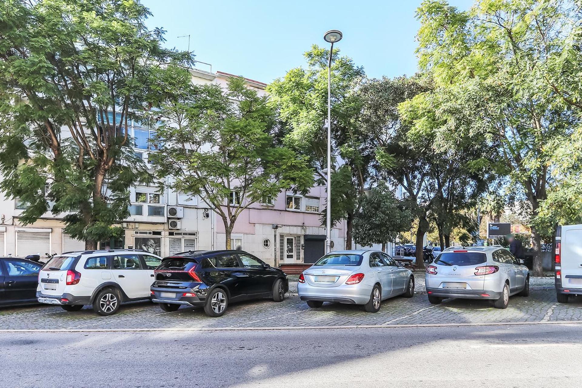 Vita Portucale ! Moscavide Casa Branca W/ Terrace Lisboa Eksteriør billede